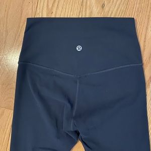 Lululemon melanite align leggings size 4 25”